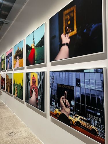 4 image in gallery
