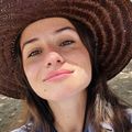 Alina's avatar