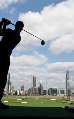 Free Golf Play in Greenwich cover
