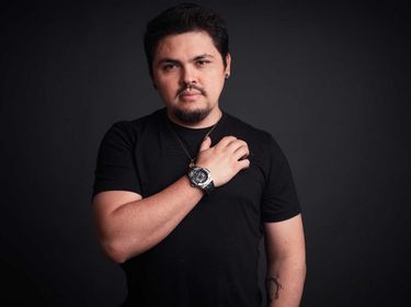 20 image in gallery