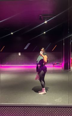 London Gym Rats 🏋🏾‍♀️🤸🏾‍♀️💪🏾💞 cover