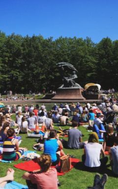 Концерт, музыки Шопена в парке cover