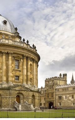 Michelin star lunch in an Oxford College cover