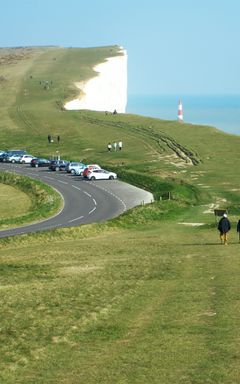 Let's hike to the White Cliffs cover