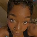 Rosie's avatar