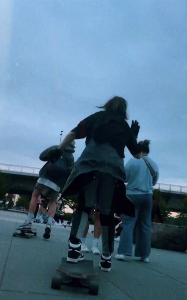 9 image in gallery