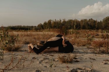 8 image in gallery