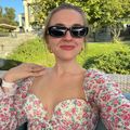 Iryna's avatar