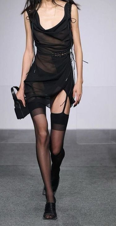 9 image in gallery