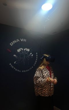 Immersive Experiences In London cover