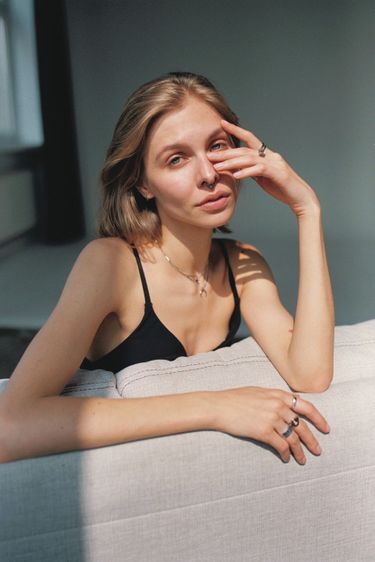 2 image in gallery