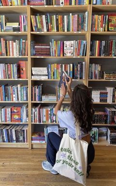 Fiction Book Club ✨📚