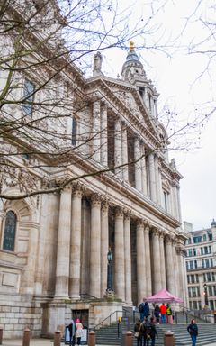 Visit St Paul's Cathedral cover