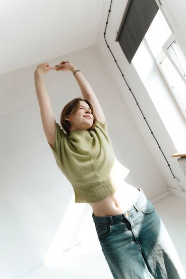 8 image in gallery