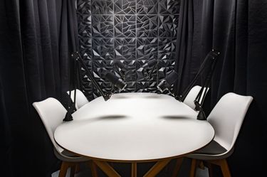 7 image in gallery