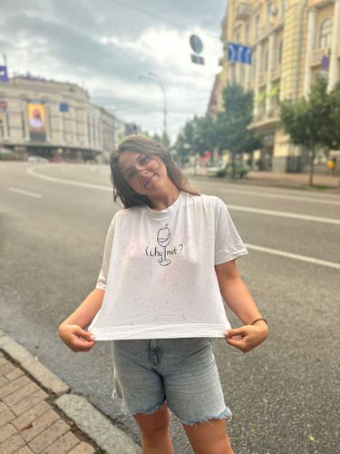 8 image in gallery