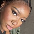 Vanessa's avatar