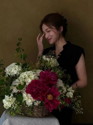 3 image in gallery