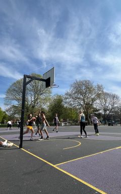 Bethnal Green Beginners Basketball 🏀 cover
