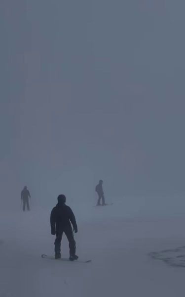 3 image in gallery