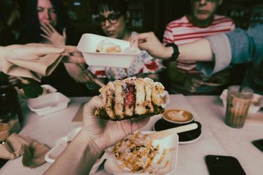 7 image in gallery