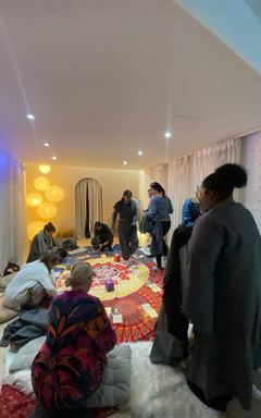 🎟️ FREE Woman’s Circle in Regent’s Park🌹 cover