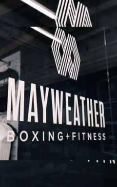 Let’s have Boxing&Fitness class in Hollywood 🥊 cover