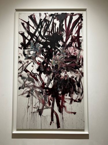 7 image in gallery