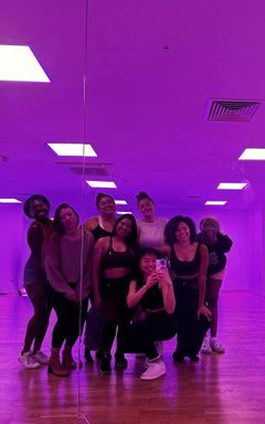 05/08/2023 Beginners Heels Dance Class cover