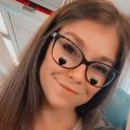 Lauren's avatar
