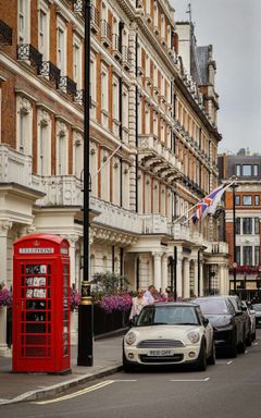 Weekender Kickoff - Mayfair Friday Drinks cover