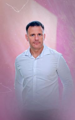 Meet Dmitry Gurski: The Journey of Flo to Unicorn cover