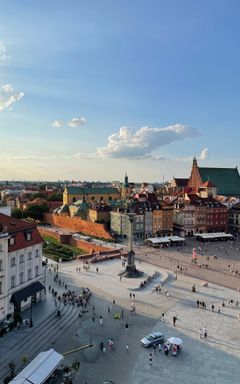 Free English speaking club in Warsaw