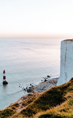 Let's hike to the White Cliffs cover