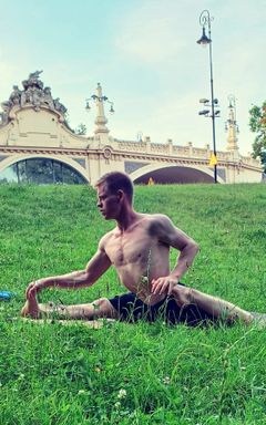 Calisthenics Yoga cover