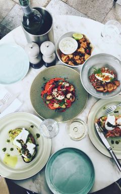 Brunch с персональным стилистом this weekend!!! cover