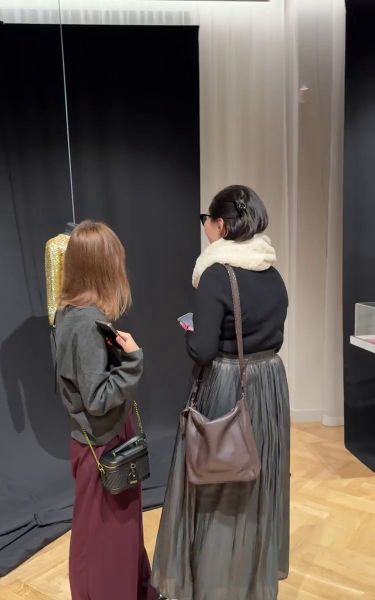 14 image in gallery