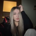 Ella's avatar