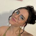 Laura's avatar