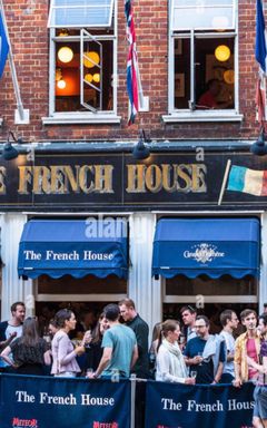 VFX Meet - Pub Hop in Soho :) cover