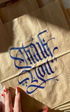 "Lettering & Coffee "