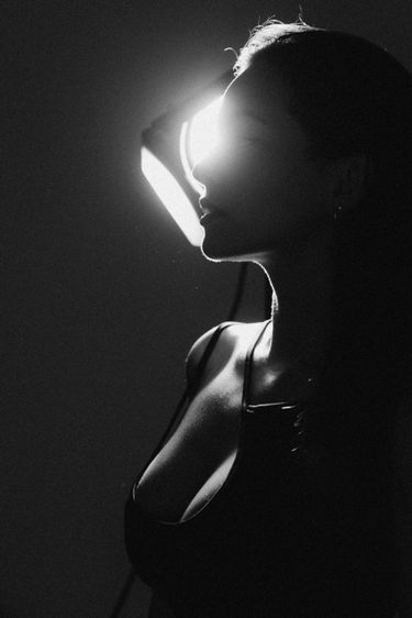7 image in gallery
